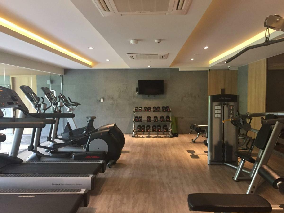 Baan Mai Khao Condo Екстер'єр фото